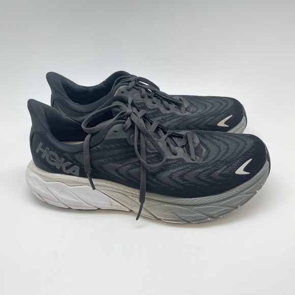 Hoka One One Shoes - Hoka One‎ One Sneakers Womens 10 B Arahi 6 1123195 BWHT Black Running Gym Shoes